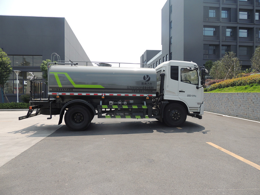 東風天錦15方灑水車-16方灑水車